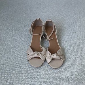 Ballerina Pink, Knot-style, Heeled Sandals Size 10